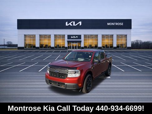 Used 2024 Ford Maverick XLT FWD image 1