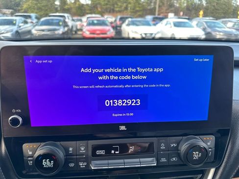 Used 2025 Toyota Grand Highlander Limited image 19