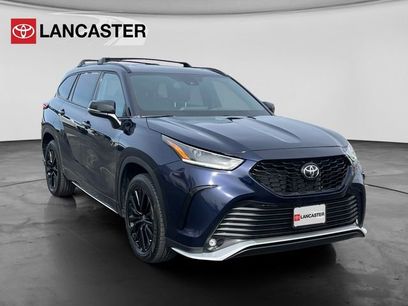 Used 2023 Toyota Highlander XSE