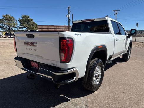 Used 2020 GMC Sierra 2500 SLE w/ SLE Convenience Package image 6
