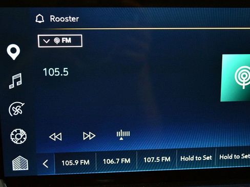 Used 2023 Chevrolet Silverado 1500 LT AWD/4WD image 54