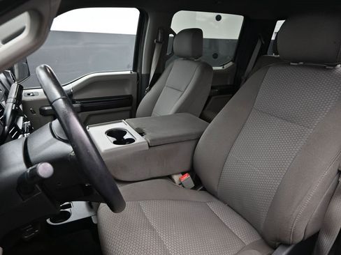 Used 2020 Ford F150 XLT w/ Equipment Group 302A Luxury image 15