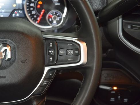 Used 2025 RAM 5500 4x4 Crew Cab image 29