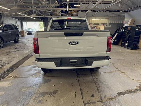 Used 2024 Ford F150 XLT w/ XLT Black Appearance Package AWD/4WD image 4