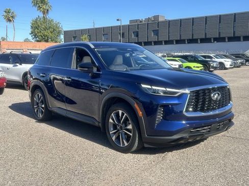Used 2023 INFINITI QX60 Luxe w/ Performance Audio Package FWD image 5