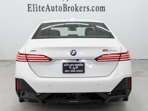 Used 2026 BMW 530i xDrive image 4
