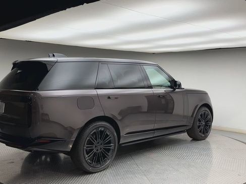 New 2026 Land Rover Range Rover Long Wheelbase SE AWD/4WD image 2