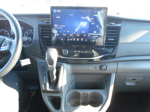 Used 2023 Ford Transit 350 XLT image 16