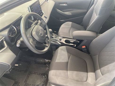 Certified 2021 Toyota Corolla LE FWD image 13