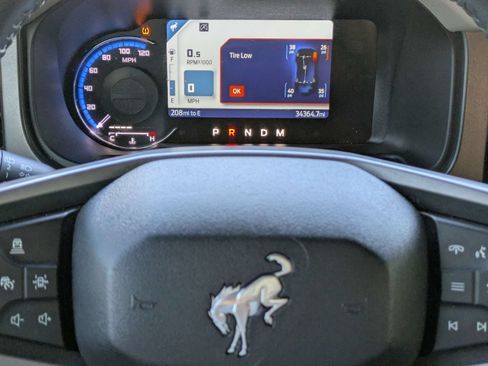Used 2023 Ford Bronco Wildtrak AWD/4WD image 29
