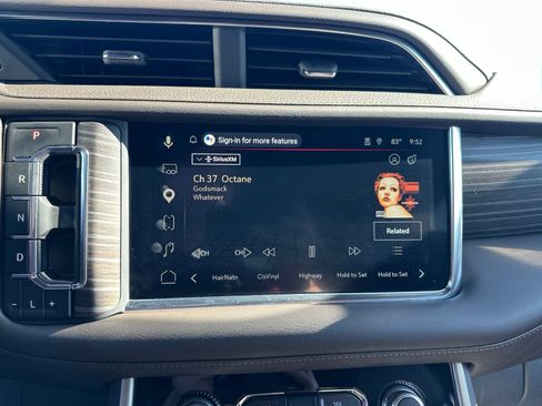 Used 2024 GMC Yukon XL Denali AWD/4WD image 67