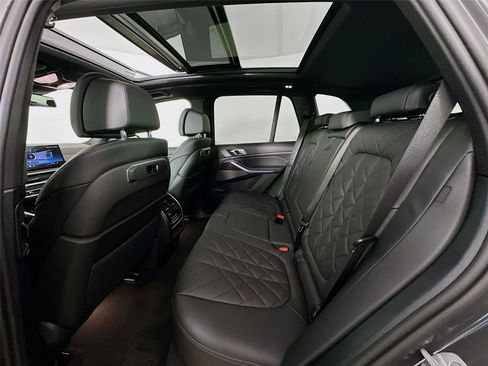 New 2026 BMW X5 xDrive40i w/ M Sport Package image 26