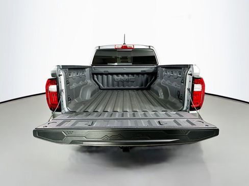 Used 2025 GMC Canyon AT4 image 33