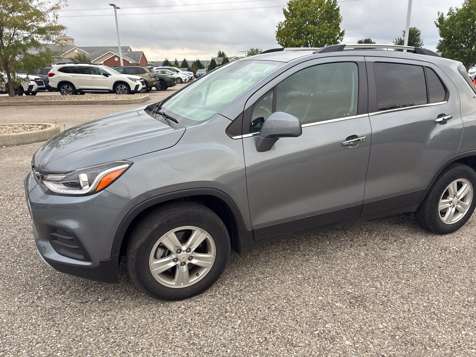 Used 2019 Chevrolet Trax LT w/ LT Convenience Package AWD/4WD image 18