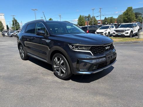 Certified 2023 Kia Sorento SX Prestige AWD/4WD image 5