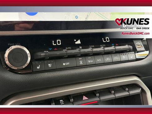 Used 2022 Toyota Tundra Limited w/ Power Package AWD/4WD image 28