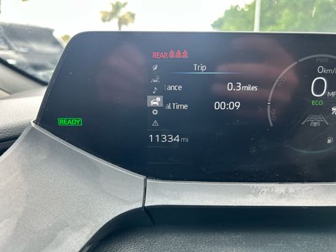 Used 2026 Toyota Prius XLE FWD image 13
