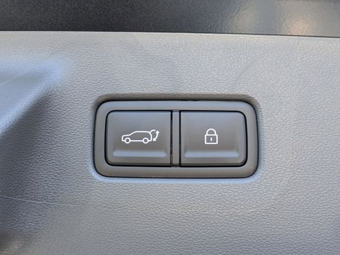 New 2026 Hyundai Santa Fe SE FWD image 11