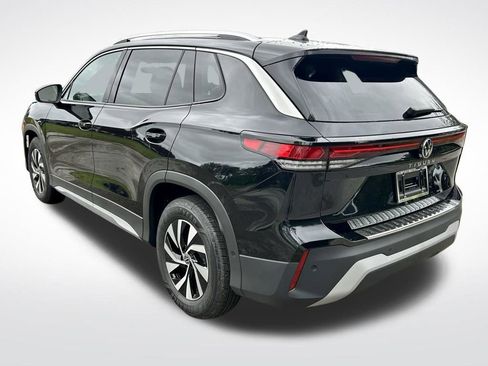 New 2026 Volkswagen Tiguan S FWD image 7