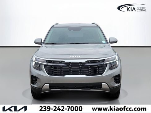 New 2026 Kia Seltos S FWD image 2