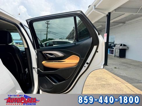 Used 2020 GMC Terrain SLT w/ LPO, Floor Liner Package FWD image 50