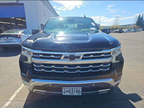 Used 2022 GMC Sierra 1500 Denali AWD/4WD image 3