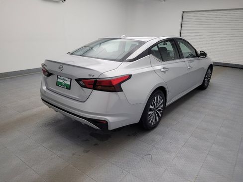 Used 2023 Nissan Altima 2.5 SV image 9