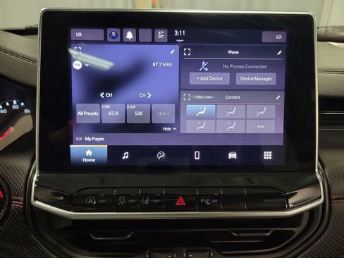Used 2023 Jeep Compass Trailhawk w/ Sun and Sound Group AWD/4WD image 20