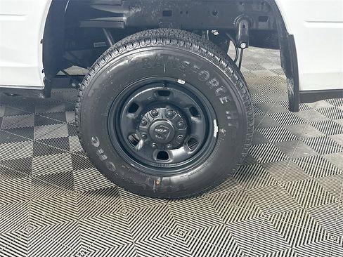 New 2025 RAM 2500 Tradesman image 17
