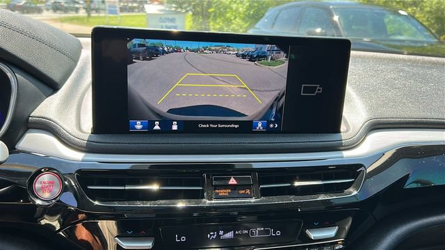 Certified 2025 Acura MDX SH-AWD image 17