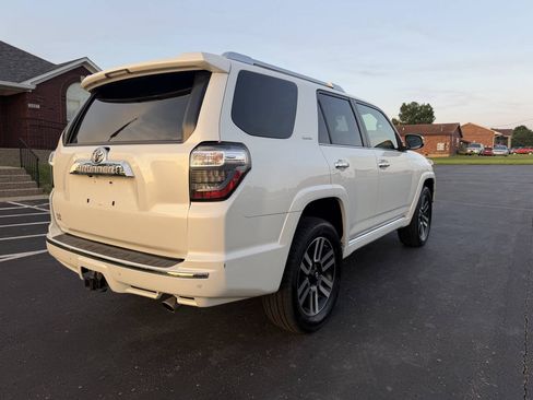 Used 2014 Toyota 4Runner Limited AWD/4WD image 6