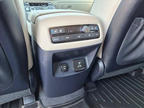 Used 2023 Hyundai Palisade Calligraphy w/ Cargo Package AWD/4WD image 15