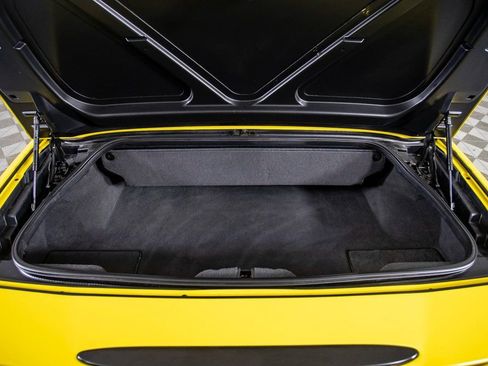 Used 2006 Chevrolet Corvette Convertible w/ Preferred Equipment Group image 9