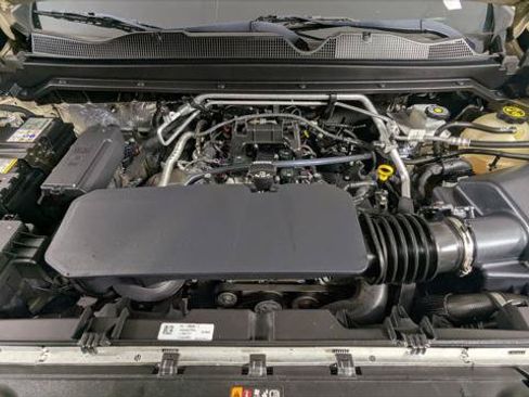 Used 2023 Chevrolet Colorado W/T RWD image 31