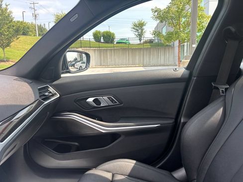 Used 2021 BMW 330i xDrive Sedan w/ Convenience Package AWD/4WD image 30