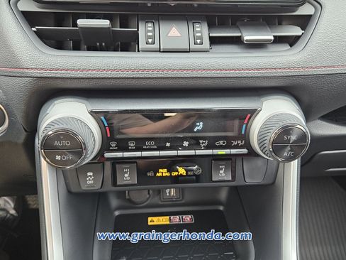 Used 2025 Toyota RAV4 XSE image 17