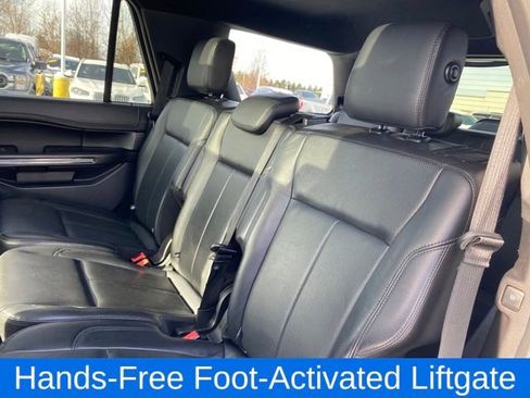 Used 2018 Ford Expedition XLT w/ Equipment Group 202A image 18