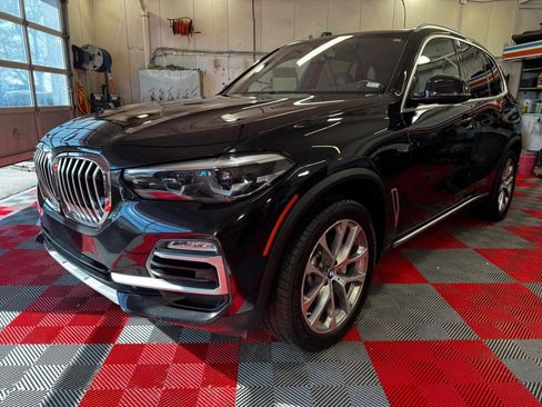 Used 2019 BMW X5 xDrive40i w/ Premium Package 2 image 3