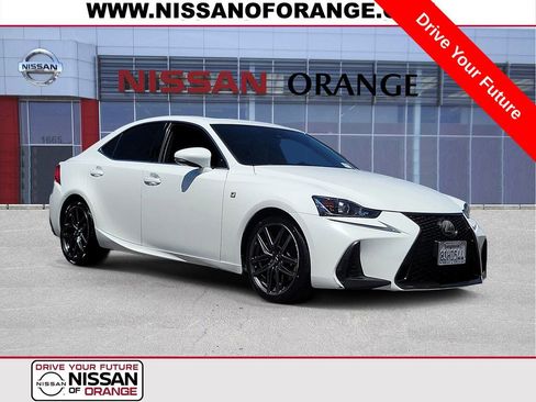 Used 2017 Lexus IS 200t F Sport w/ F Sport Package RWD image 1
