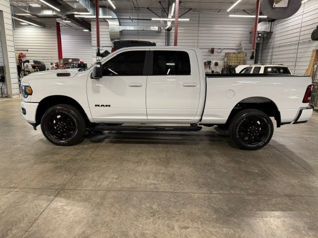 Certified 2024 RAM 2500 Big Horn w/ Night Edition AWD/4WD image 32