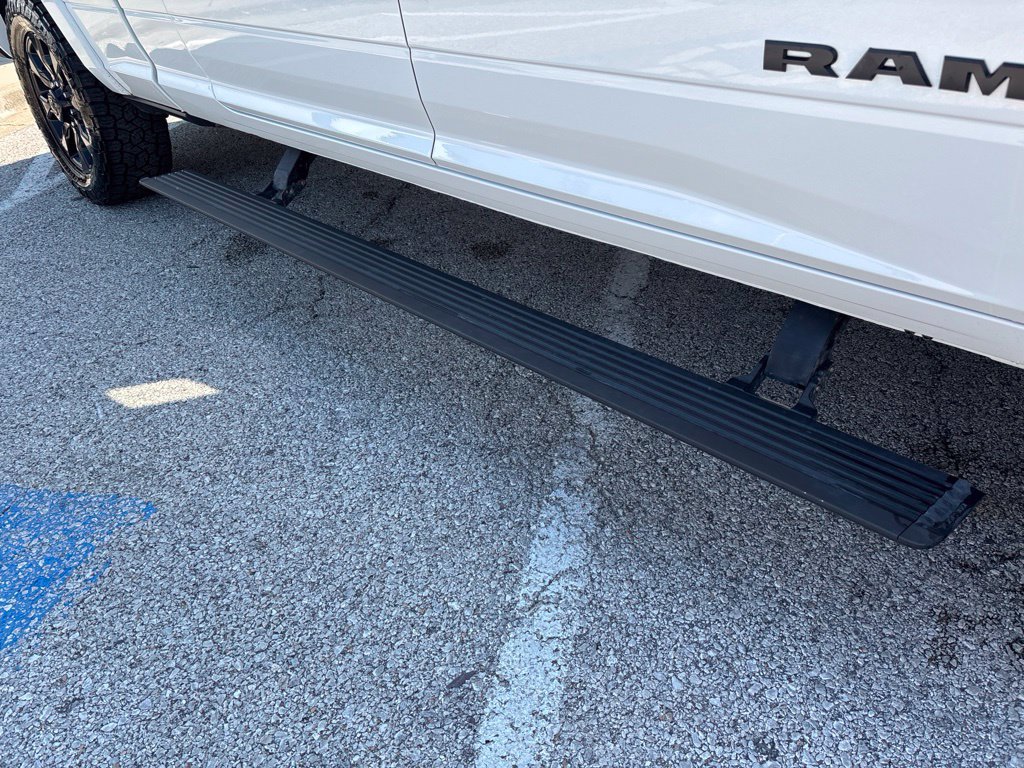 Used 2024 RAM 2500 Limited AWD/4WD image 15