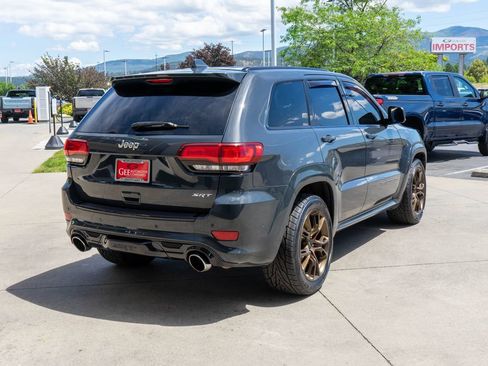 Used 2017 Jeep Grand Cherokee SRT AWD/4WD image 7