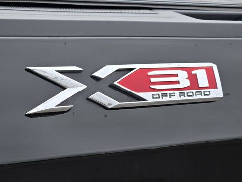 Used 2020 GMC Sierra 1500 SLT w/ SLT Premium Plus Package image 9