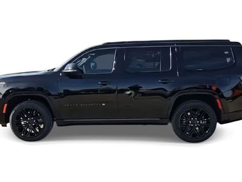 New 2026 Jeep Grand Wagoneer Limited AWD/4WD image 5