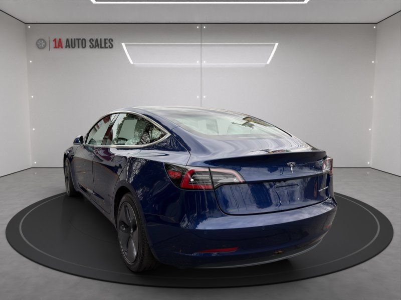 Used 2018 Tesla Model 3 Long Range AWD/4WD image 3