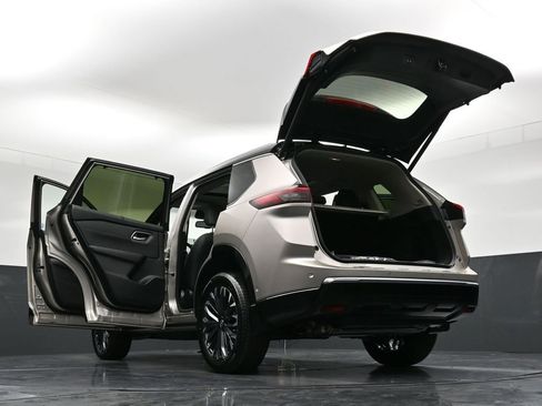 New 2026 Nissan Rogue Platinum w/ Tech Package image 34