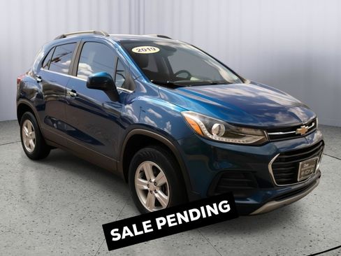 Used 2019 Chevrolet Trax LT w/ Driver Confidence Package AWD/4WD image 1