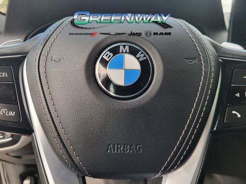 Used 2023 BMW 530i w/ Convenience Package image 61