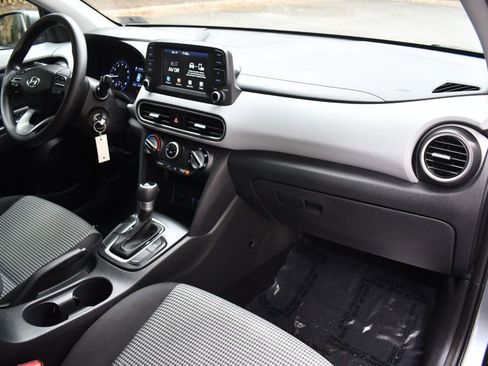 Used 2019 Hyundai Kona SE w/ Cargo Package image 23