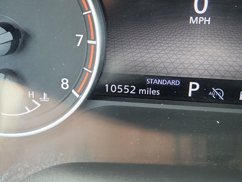 Certified 2025 Nissan Rogue SV FWD image 25